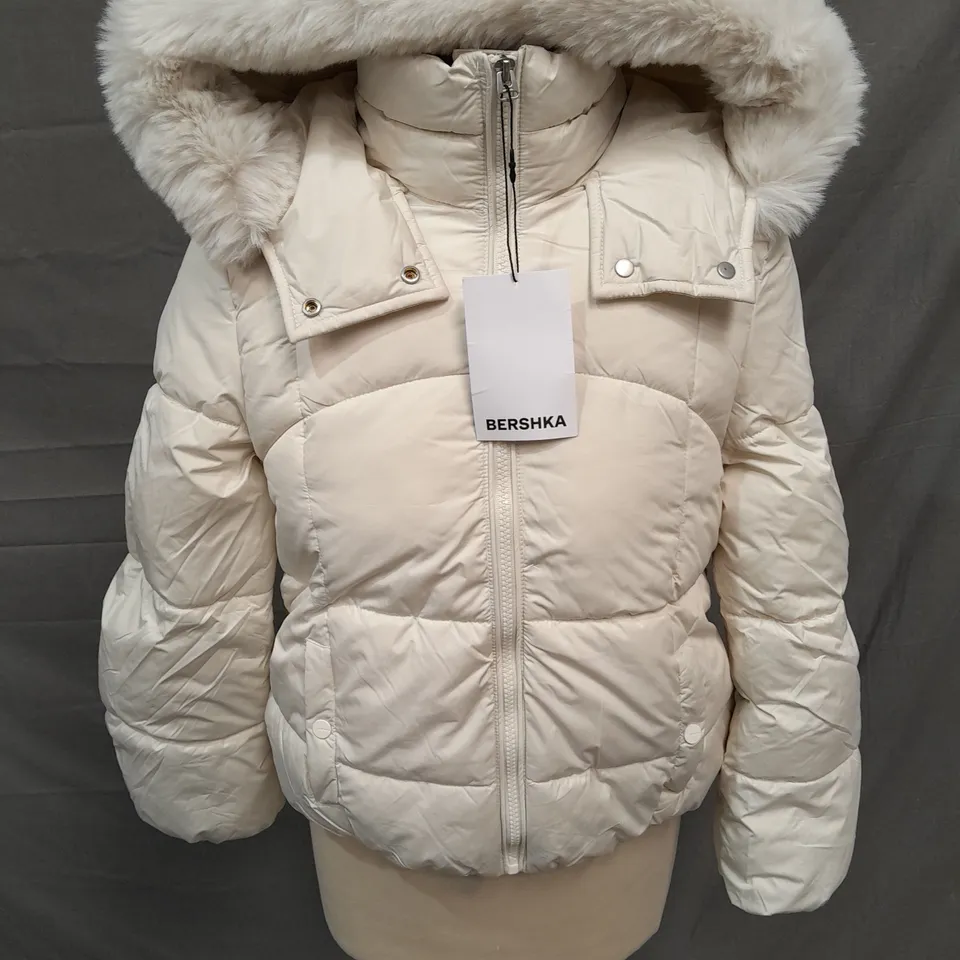 BERSHKA WHITE HOODED KIDS COAT - 10/12 YRS