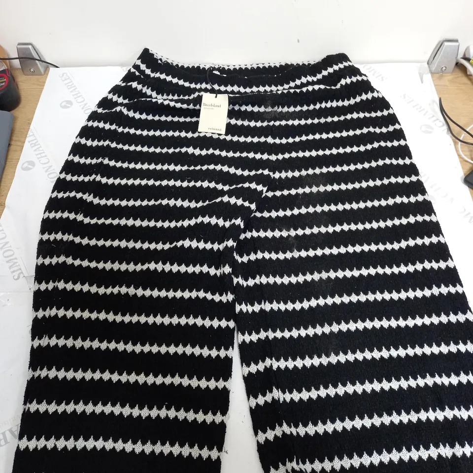 RIVER ISLAND STUDIOS RELAXED PANTS IN BLACK WITH WHITE STRIPES - UK 18