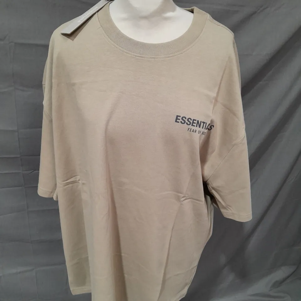 ESSENTAILS FEAR OF GOD TAN HEAY WEIGHT T-SHIRT - LARGE