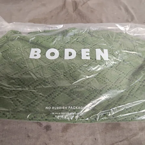 BODEN GREEN KNITWEAR β SIZE M