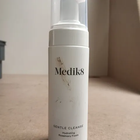 MEDIK8 GENTLE CLEANSE HYDRATING ROSEMARY FOAM β 150ML