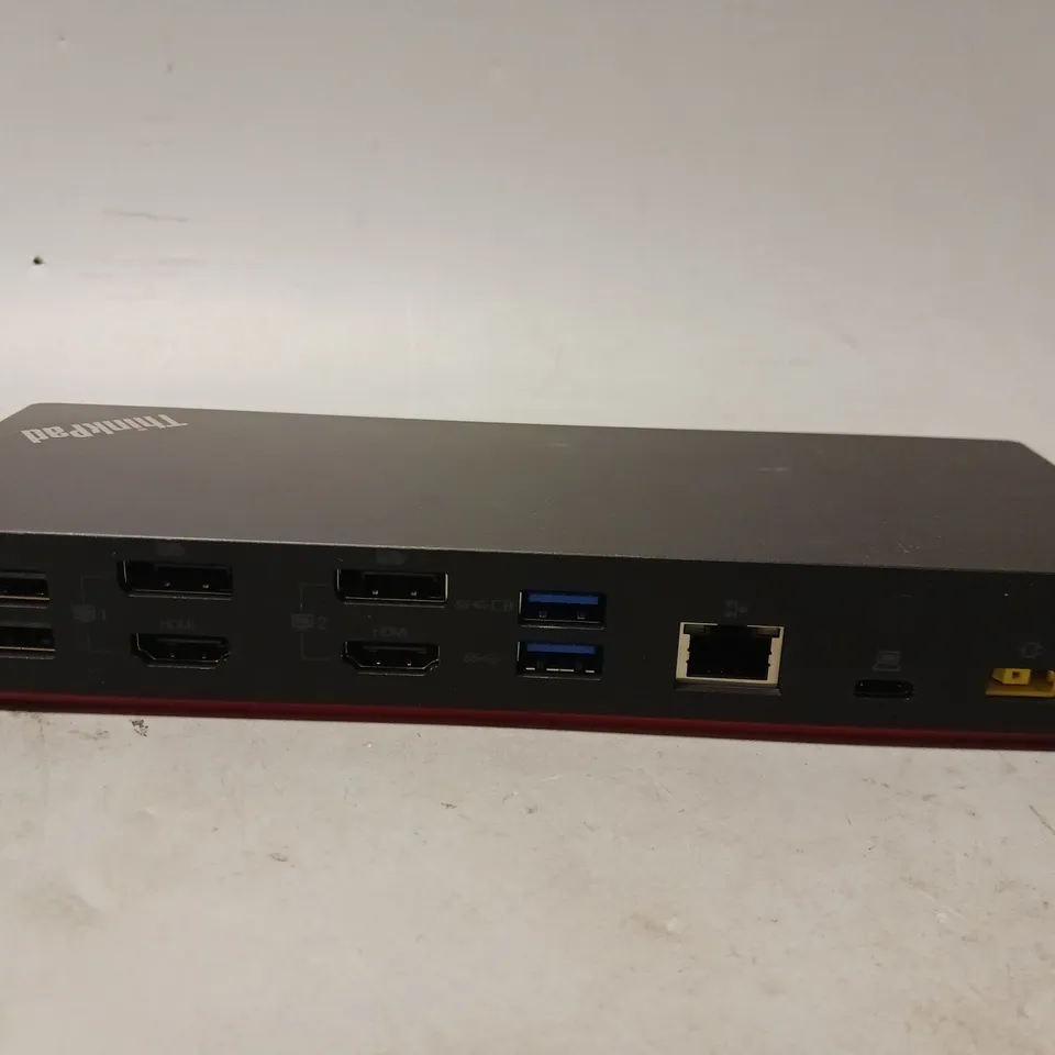 LENOVO THINKPAD HYBRID USB-C WITH USB-A DOCK