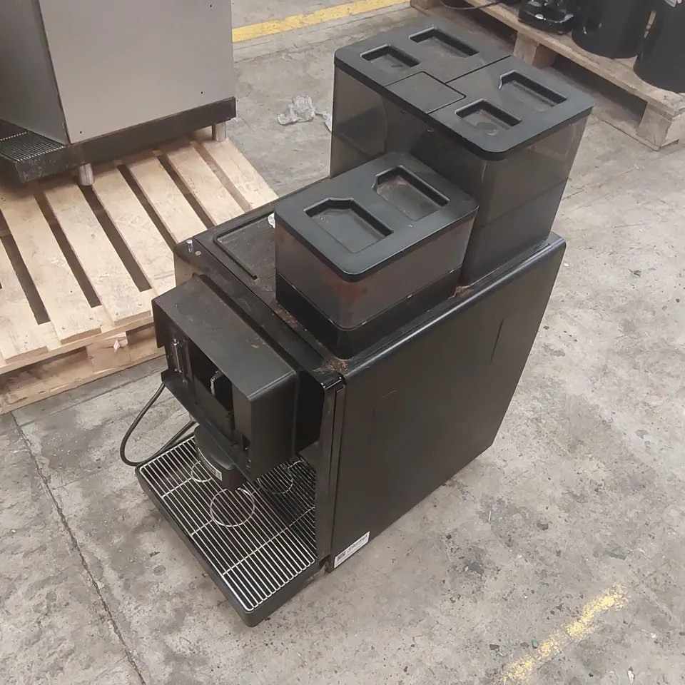 FRANKE A600 COMMERCIAL COFFEE MACHINE