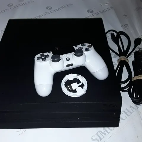 UNBOXED PLAYSTATION CONSOLE WITH CONTROLLER