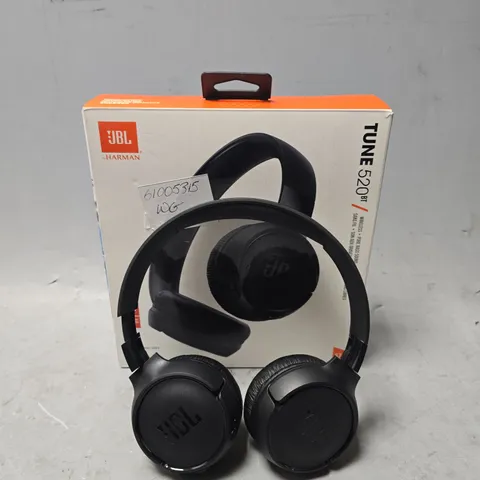 BOXED JBL TUNE 520 BT HEADPHONE 