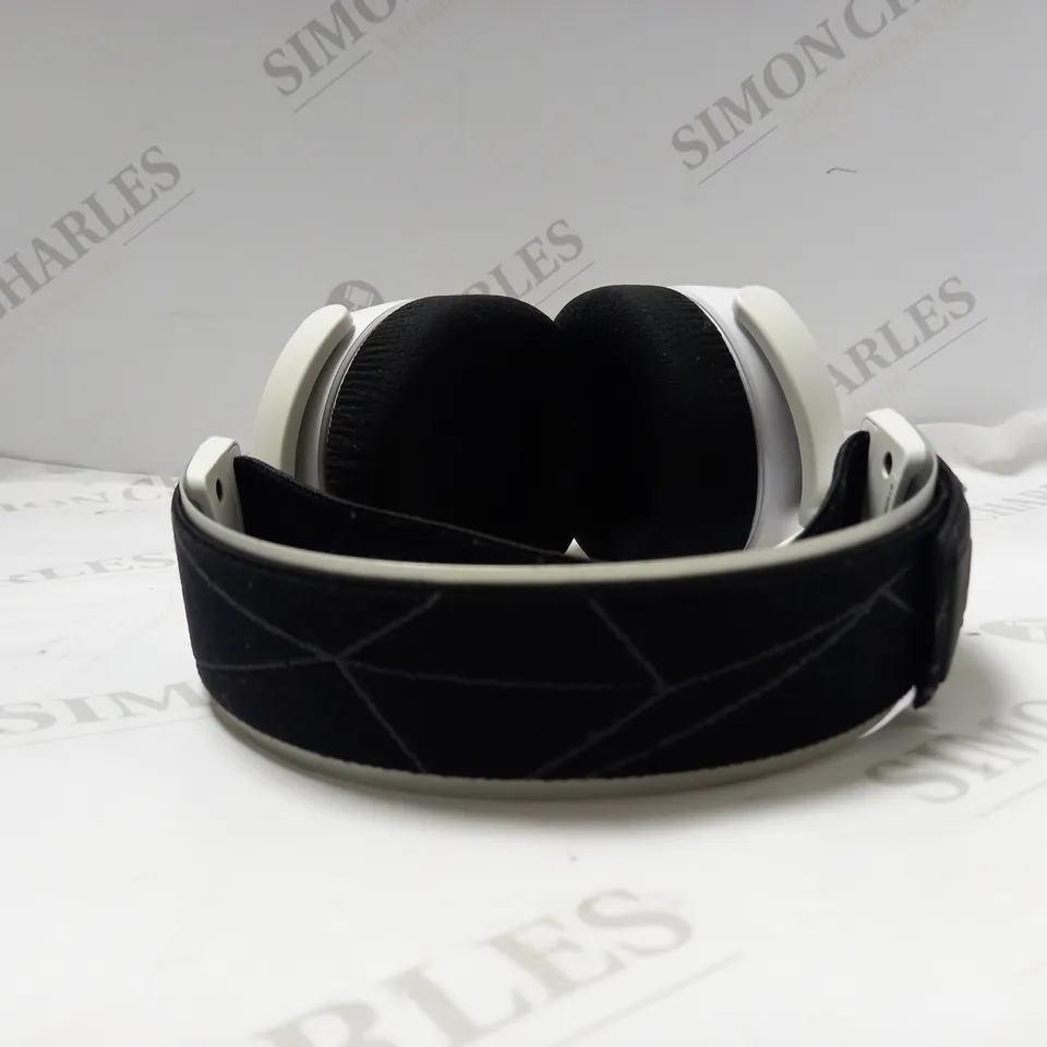 STEELSERIES ARCTIS 7 WIRELESS GAMING HEADSET