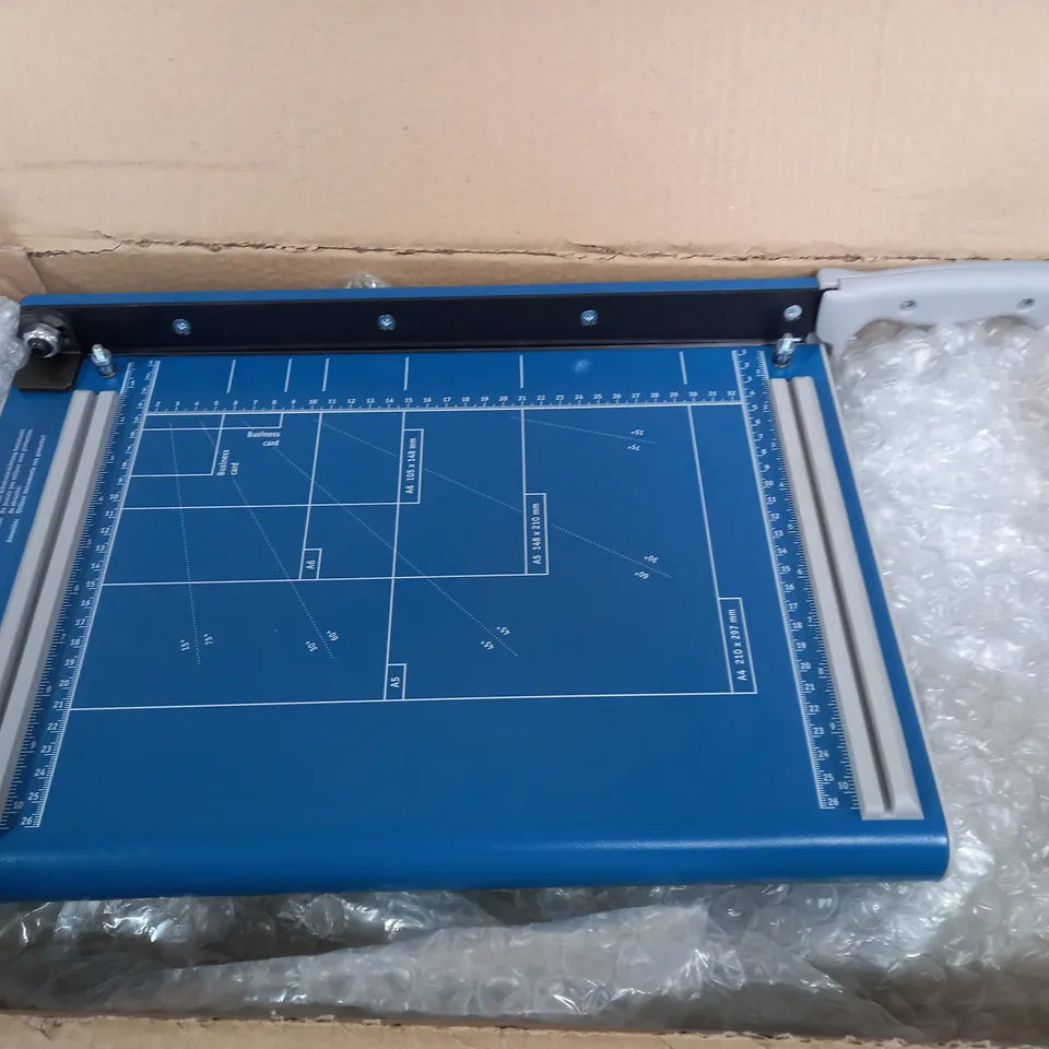 DAHLE A4 GUILLOTINE 340MM CUTTING LENGTH