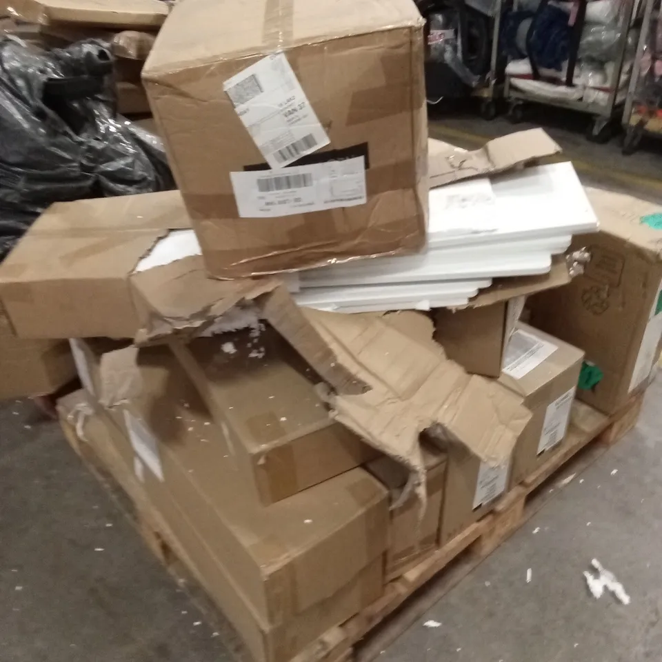 PALLET OF ASSORTED HOUSEHOLD GOODS AND PRODUCTS TO INCLUDE;AIR FRYER,LABEL PRINTER,ICE BATH TUBS