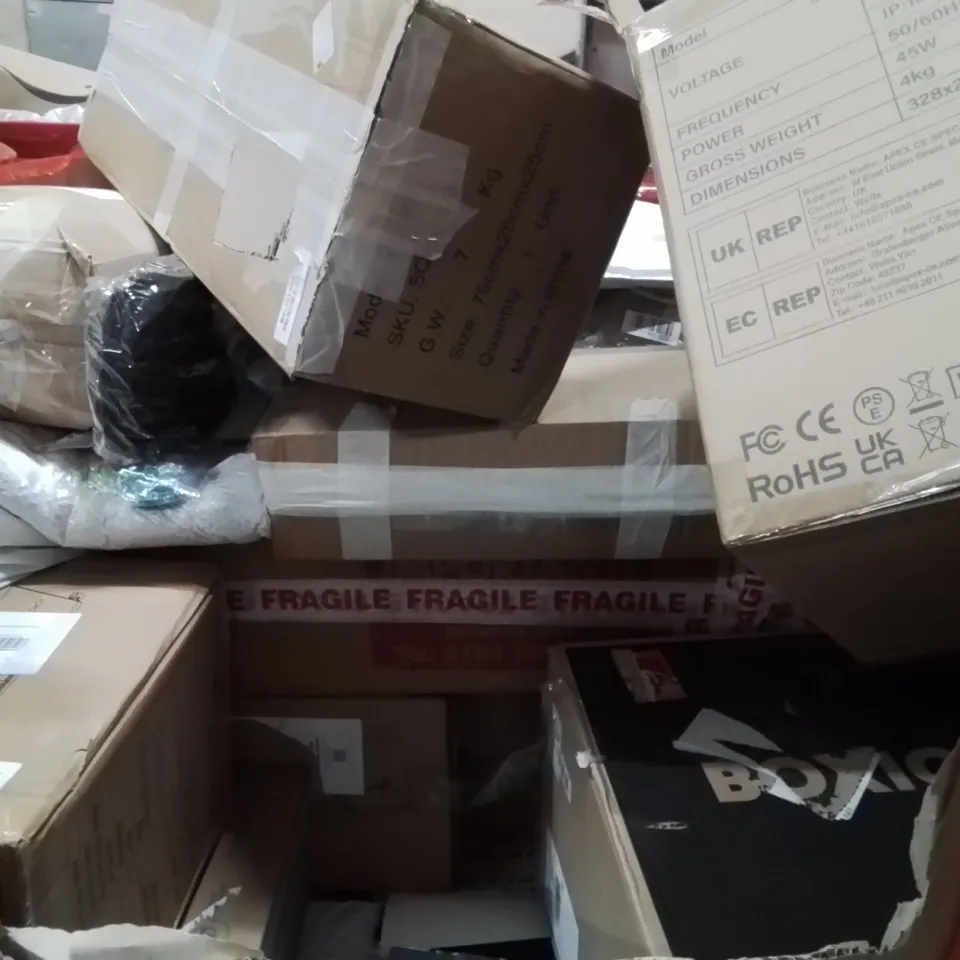 PALLET OF ASSORTED HOUSEHOLD GOODS AND PRODUCTS TO INCLUDE;BAMBOO BATH TRAY,AIR COOLER,CLOTHES RACK