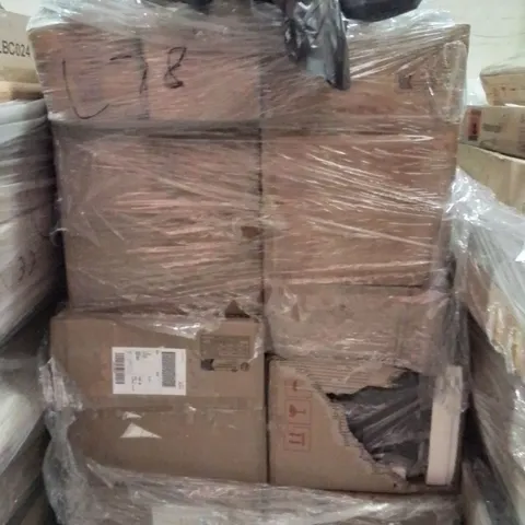 PALLET OF ASSORTED HOUSEHOLD GOODS AND PRODUCTS TO INCLUDE;GAMING CHAIR,DOG BED,TRASH CAN