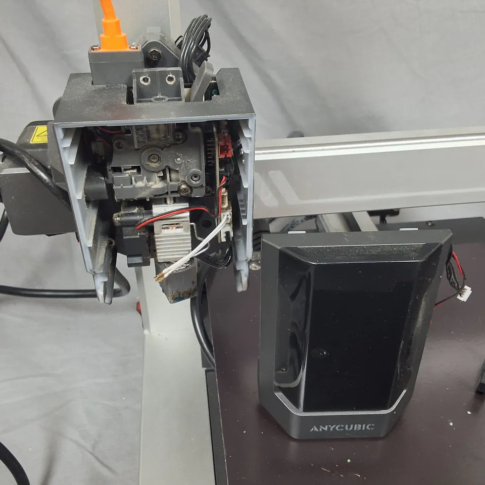 UNBOXED ANYCUBE ACE PRO PRINTER