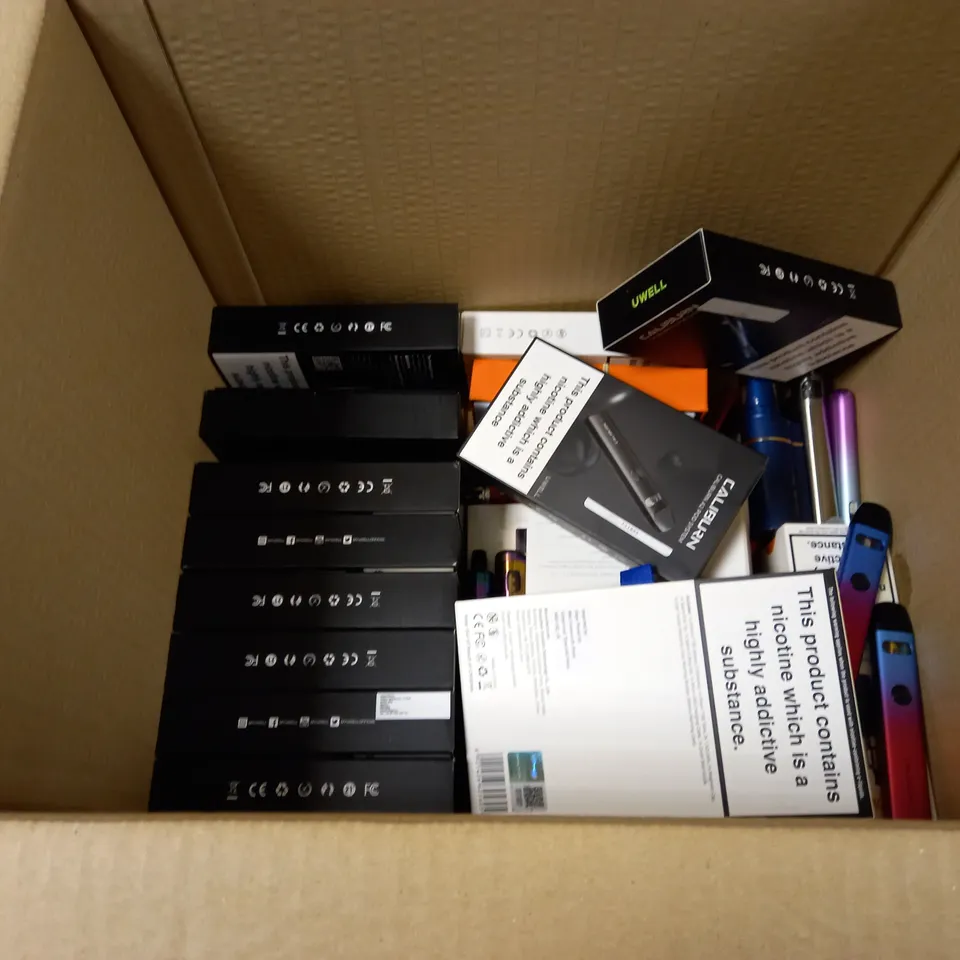 BOX OF APPROXMATELY 26E-CIGARETTES AND LIQUIDS TO INCLUDE INNOKIN ENDURA T18II, UWELL CALIBURN A2 POD SYSTEM, ASPIRE POCKEX KIT, ETC