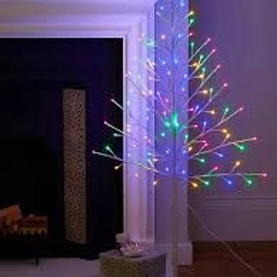 BOXED 4FT LIT FLAT WHITE TREE - MULTI PASTEL (1 BOX) RRP £49.99