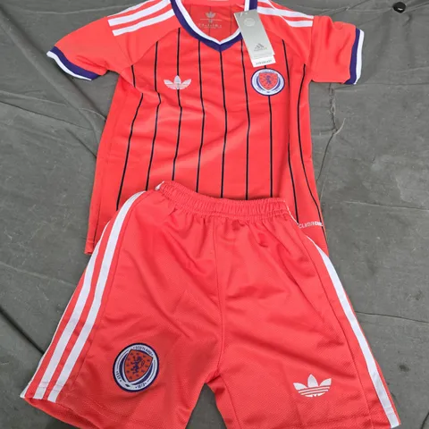 ADIDAS SCOTLAND KIDS KIT IN RED - SIZE 16