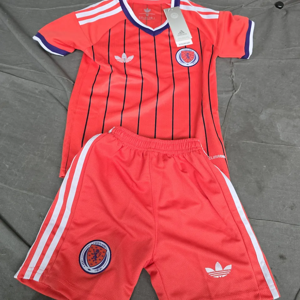 ADIDAS SCOTLAND KIDS KIT IN RED - SIZE 16