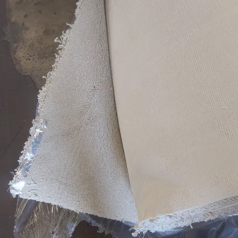 ROLL OF QUALITY FIRST IMPRESSIONS PATIENT CARPET - APPROXIMATELY 20.5 x 5m
