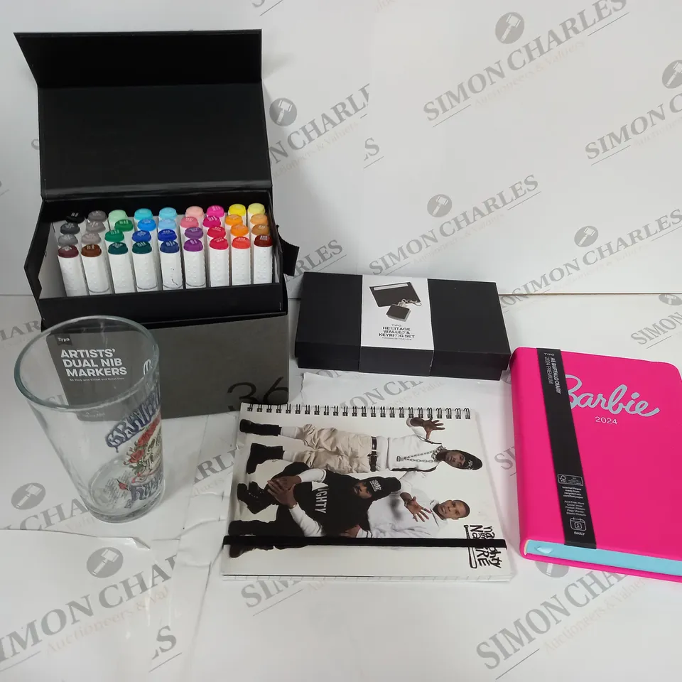BOX OF APPROXIMATELY 40 ASSORTED HOUSEHOLD ITEMS TO INCLUDE MARKERS, DIARIES, KEYRING, ETC