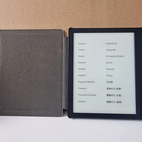 RAKUTEN KOBO E-READER