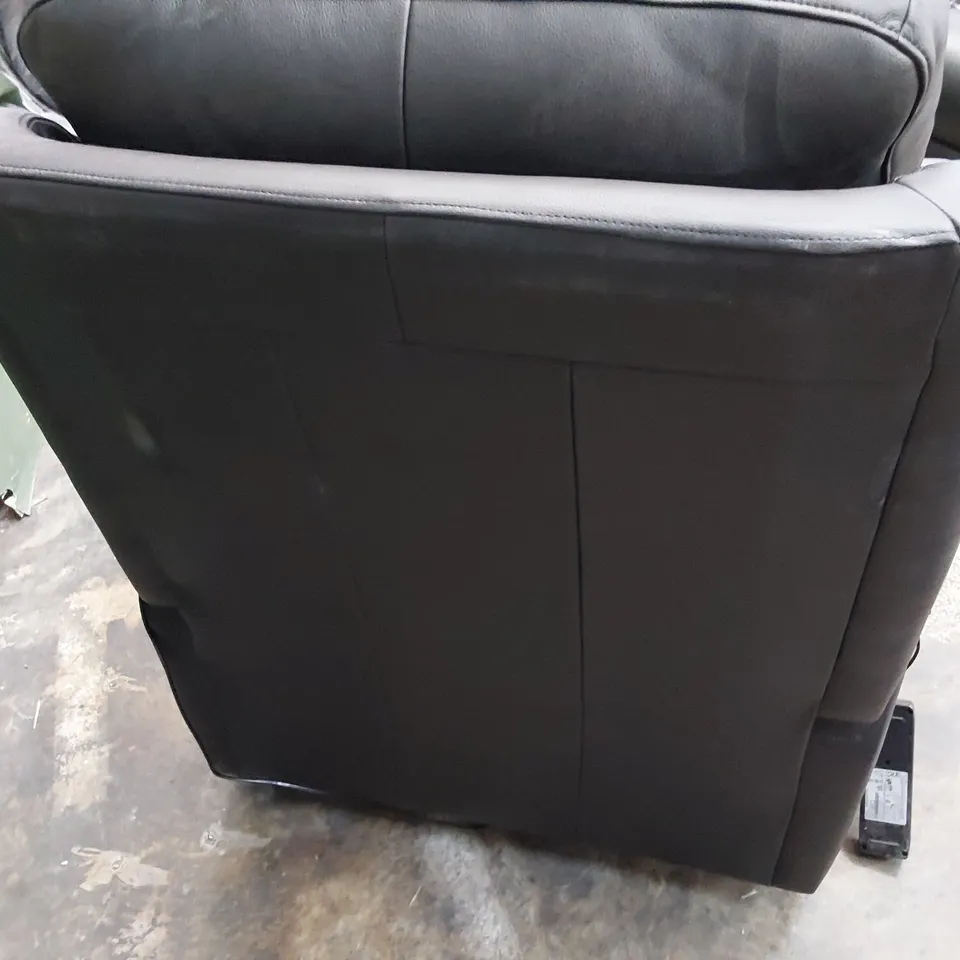 QUALITY BRITISH DESIGNER G PLAN KINGSBURY POWER RECLINING EASY CHAIR CAMBRIDGE BLACK LEATHER 