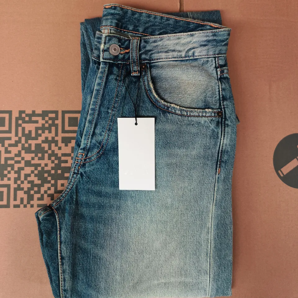 ZARA JEANS IN WASHED BLUE SIZE UK 6