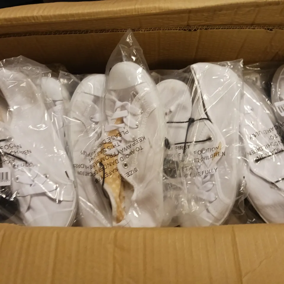 LOT OF APPROXIMATELY 22 PAIRS OF GEORGE BASIC LACE UP WHITE PUMPS - SIZE 6