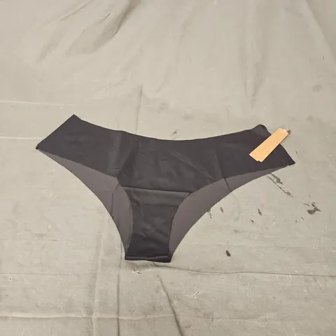 SKIMS FREE CUT HIPSTER BRIEF IN ONYX SIZE XL