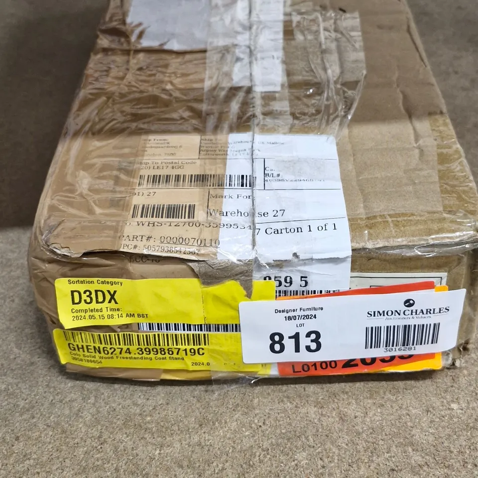 BOXED COLO SOLID WOOD FREESTANDING COAT STAND