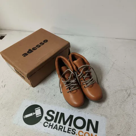 ADESSO TAN LEATHER ANKLE BOOTS β BOXED UK 6