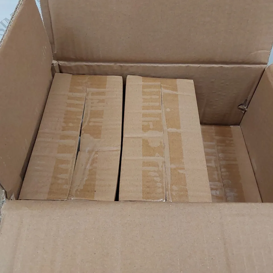 BOX OF APPROXIMATELY 18X BRAND NEW CHRISTMAS GUINEA PIG MUGS (1 BOX)