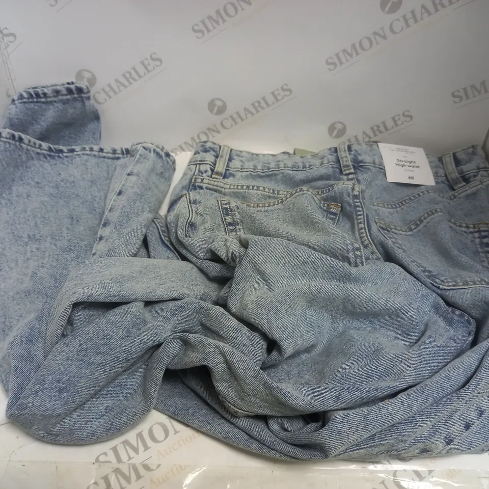 H&M STRAIGHT HIGH WASIT WASHED BLUE JEANS - EUR 38