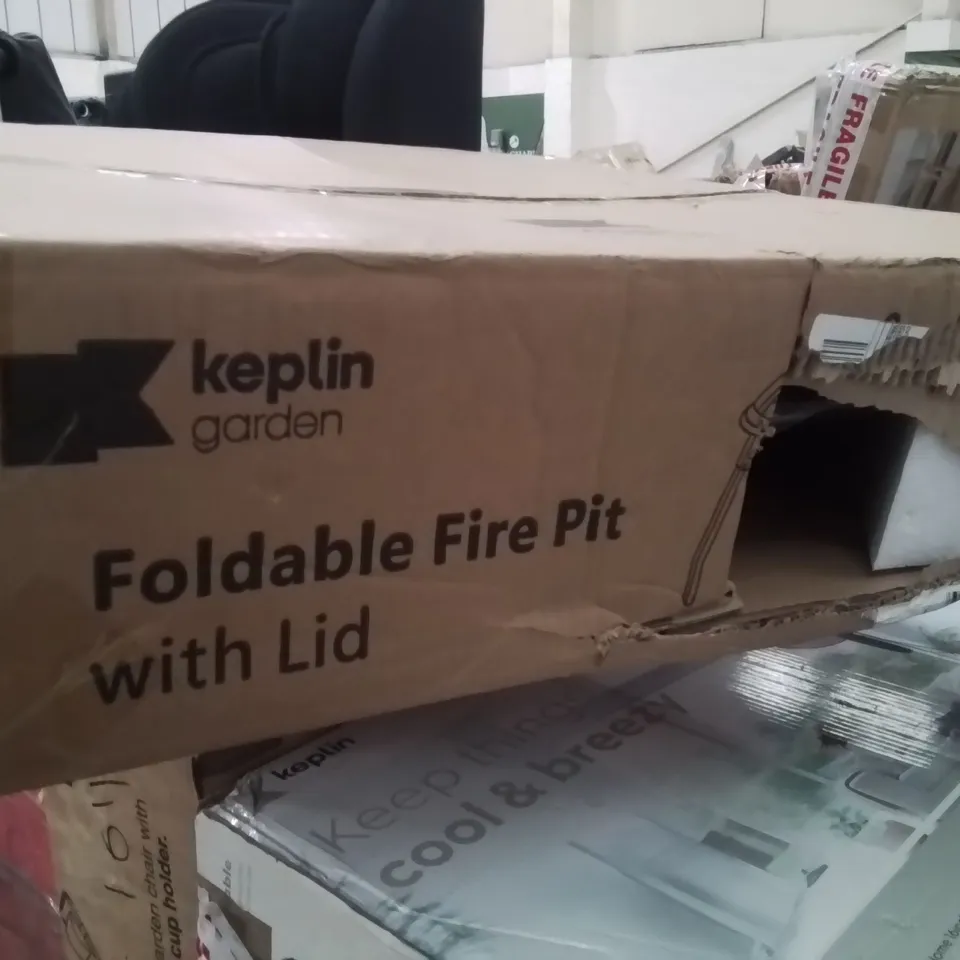 BOXED KEPLIN FOLDABLE FIRE PIT WITH LID