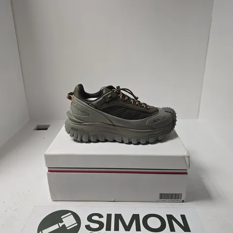 BOXED PAIR OF MONCLER TAIL GRIP GTX SHOES SIZE EU 42