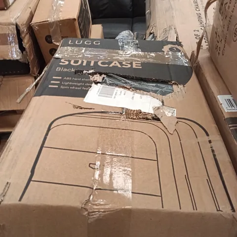  BOXED LUGG TRAVEL SUITCASE