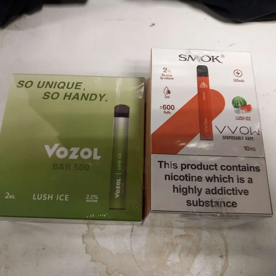 APPROXIMATELY ELEVEN BOXES OF 10 DISPOSABLE VAPES TO INCLUDE; SMOK AND VOZOL