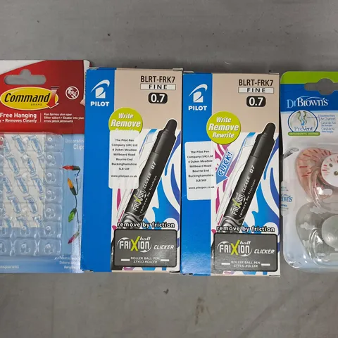APPROXIMATELY 10 ASSORTED HOUSEHOLD ITEMS TO INCLUDE COMMAND DECORATING CLIPS, PILOT ROLLER BALL PENS, ETC