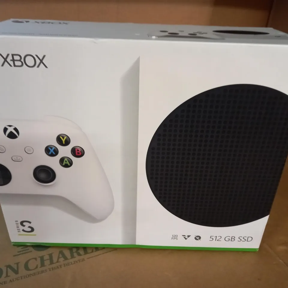 SEALED AND BOXED XBOX SERIES S 512GB SSD GAMES CONSOLE