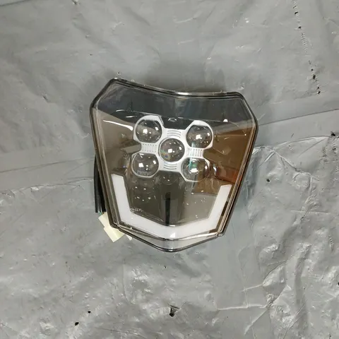 HEADLIGHT MODEL UNSPECIFIED MA WCR-CS-PL