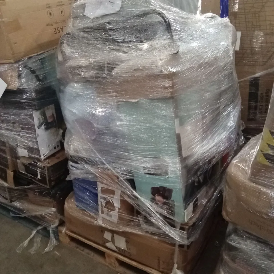 PALLET OF ASSORTED E-COMMERCE GOODS AND PRODUCTS TO INCLUDE; SUITCASE/CABIN BAGS, KIDS CAR SEAT, ICE COOLER BOX, KIDS HELMET, FLOOR FAN ETC