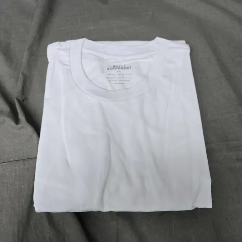 BUILT DIFFERENT CREW T-SHIRT IN WHITE - 2XL