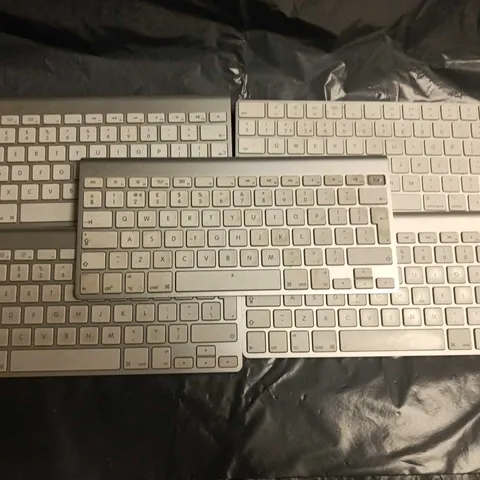 LOT OF 5 UNBOXED APPLE ALUMINIUM WIRELESS KEYBOARDS