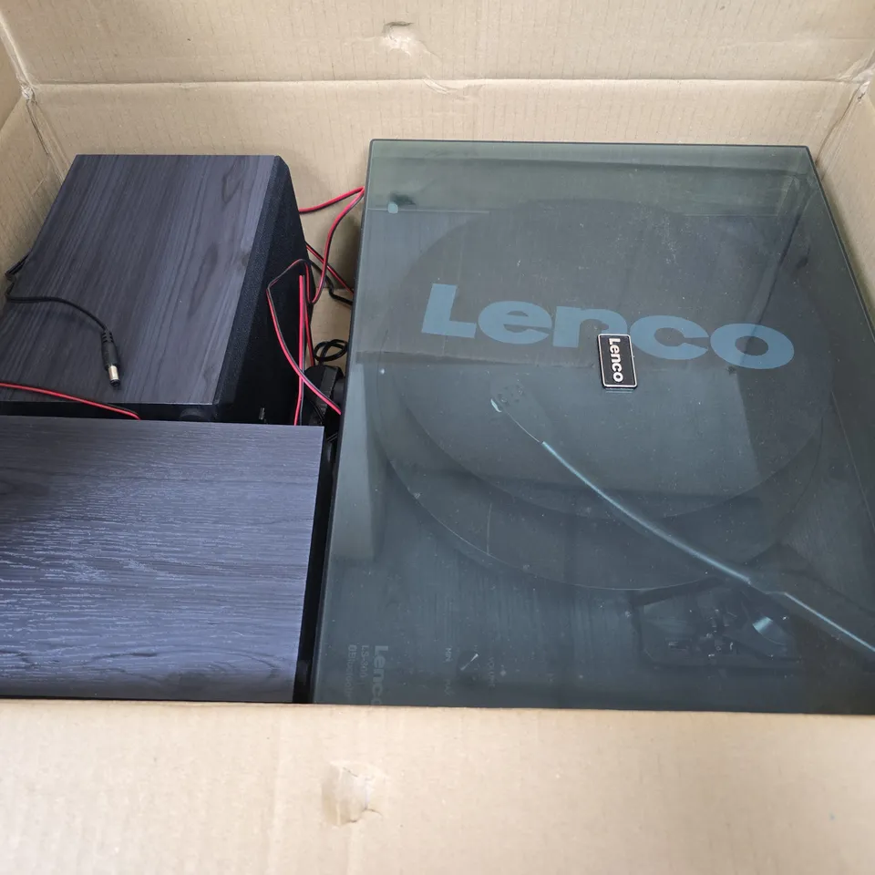 LENCO LS-300 TURNTABLE & SPEAKERS 