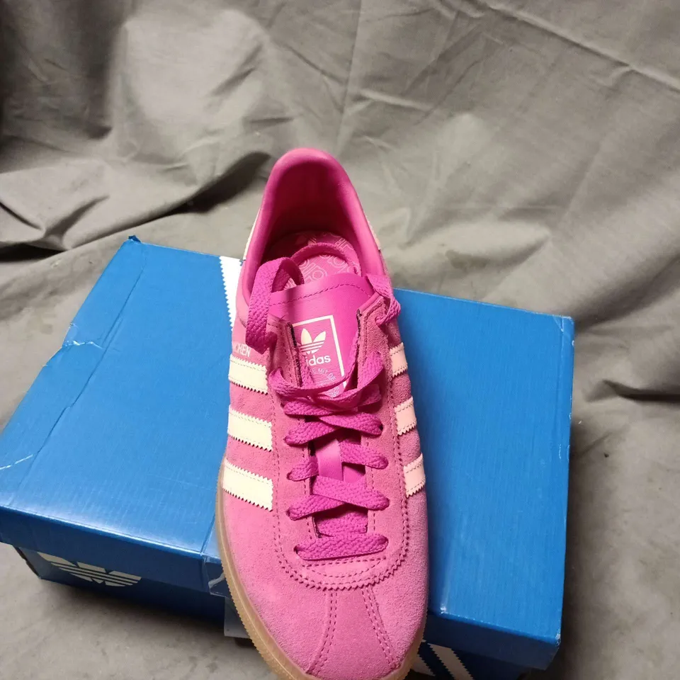 ADIDAS MUNCHEN PINK SUEDE SNEAKERS –  BOXED - WOMEN'S UK SIZE 5
