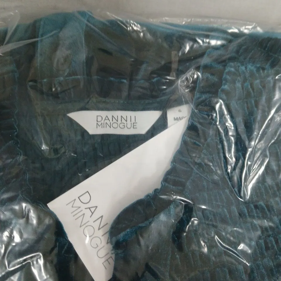 DANNII MINOGUE TEAL KNIT CARDIGAN – UK SIZE 6. BAGGED