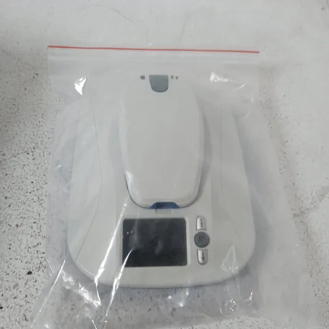 MEDTRONIC MYCARELINK PATIENT MONITOR – BLUE UNIT (MODEL 24952) + WHITE COMPANION DEVICE