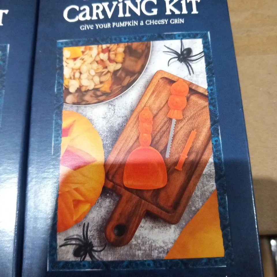 BOX OF APPROXIMATELY 48 BRAND NEW BOXED HAPPY HALLOWEEN PUMPKIN CARVING KITS