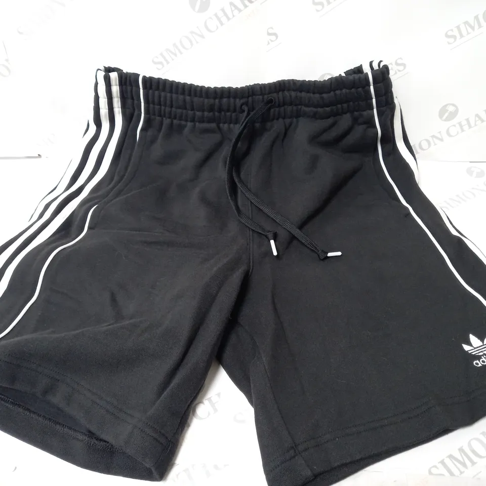 ADIDAS STRIPE SHORTS IN BLACK - UK MEDIUM