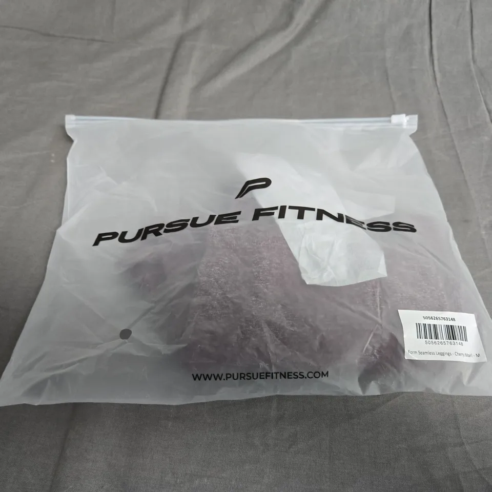 PURSUE FITNESS FORM SEAMLESS LEGGINGS - SIZE M