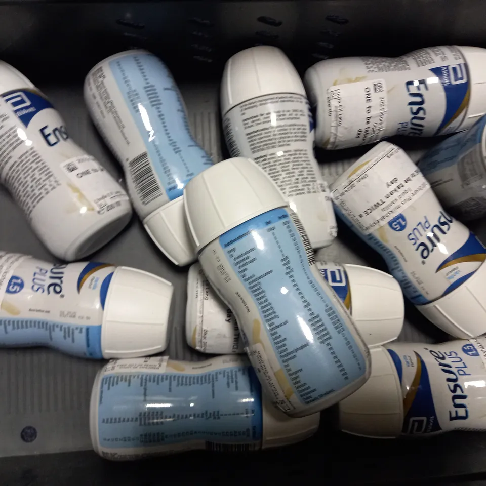 TOTE OF APPROX 11 ASSORTED FOOD ITEMS TO INCLUDE - ENSURE PLUS , NUTRICIA FORTISIP , QUERCETIN MAX ETC