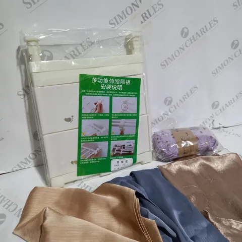 BOX OF APPROXIMATELY 20 ASSORTED ITEMS TO INCLUDE HOUSE DΓCOR, SCARFS, SAFETY HANDLE ETC