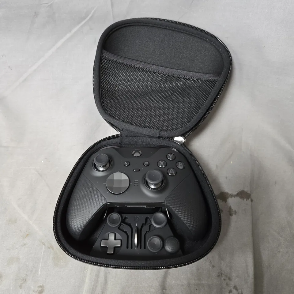 XBOX ELITE WIRELESS CONTROLLER
